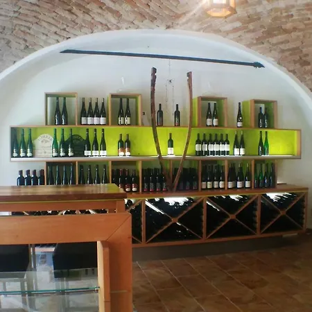 Gasthof 8 Hotel *