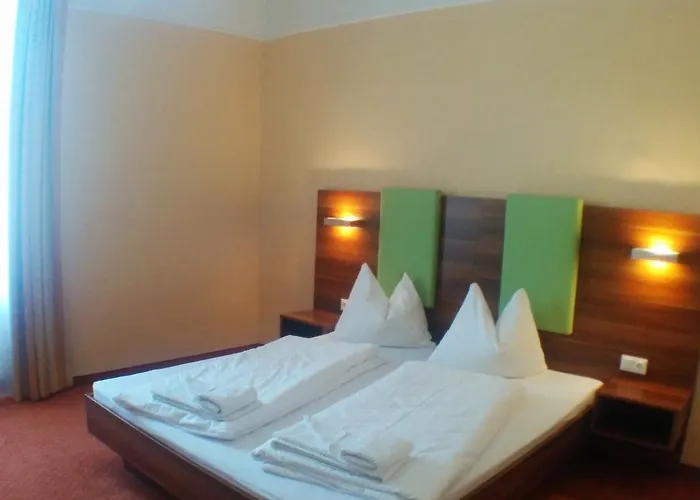 Gasthof 8 Hotel Rossatz